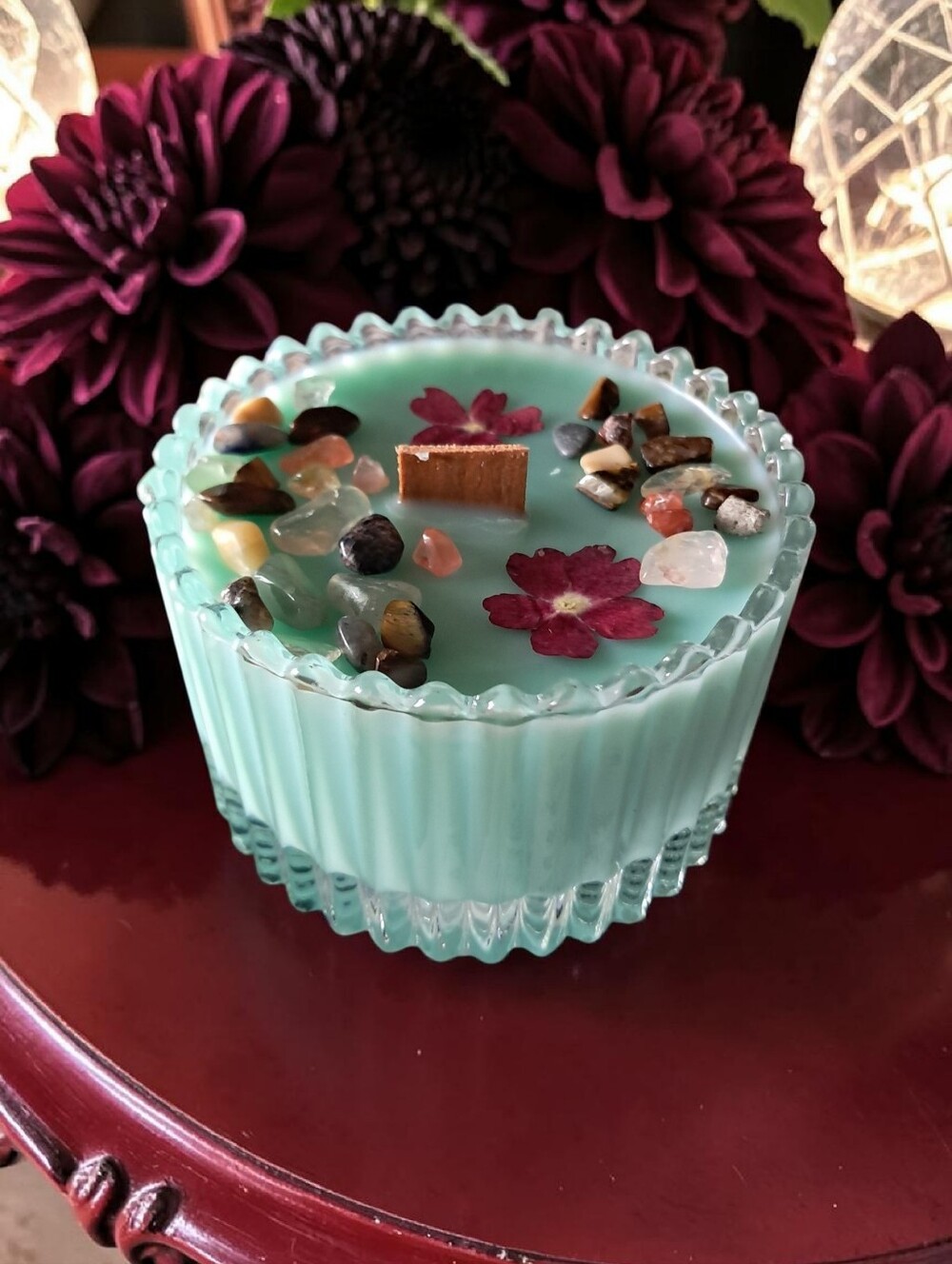 Hand Crafted , Wicked Worthy Wax, Chakra fireworks 3 oz candle - Picture 3 of 4